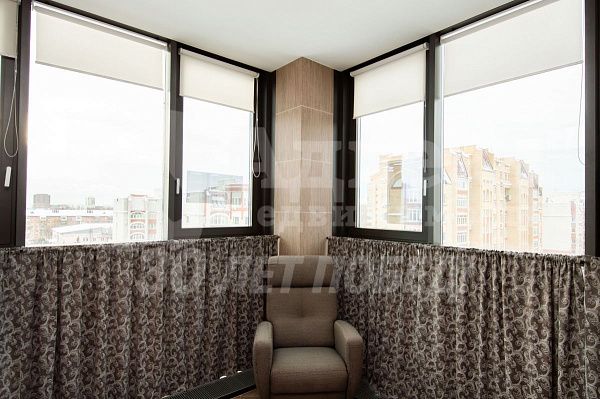 Квартира 4-комн., 156 м²