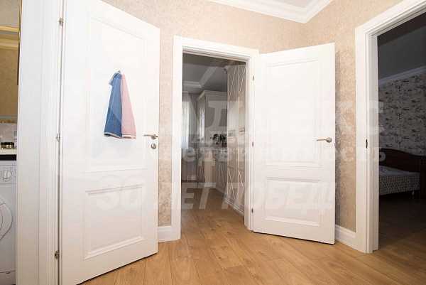 Квартира 3-комн., 105.4 м²
