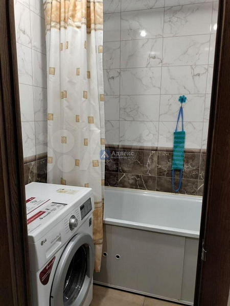 Квартира 3-комн., 65.4 м² Квартира 3-комн., 65.4 м²