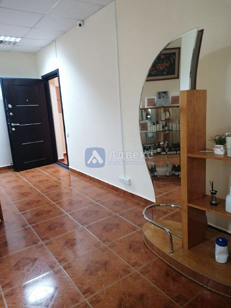Офисные помещения 100.6 м² Офисные помещения 100.6 м²