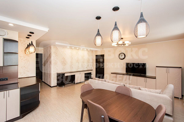2-к квартира, 83 кв.м.