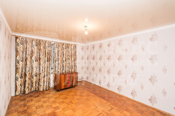 Квартира 3-комн., 63.8 м²