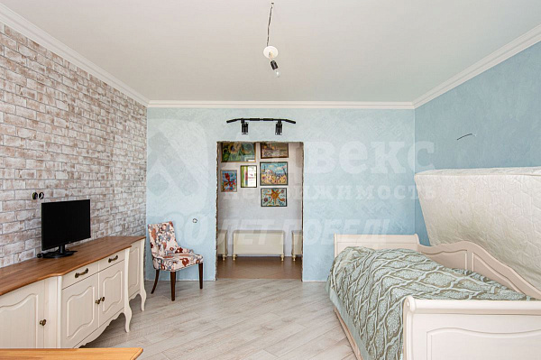 Квартира 2-комн., 80 м²