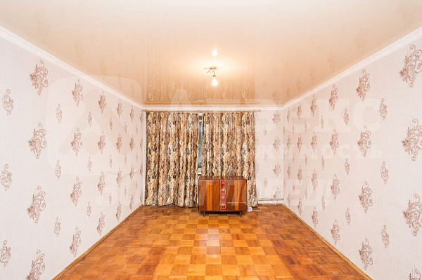 Квартира 3-комн., 63.8 м²