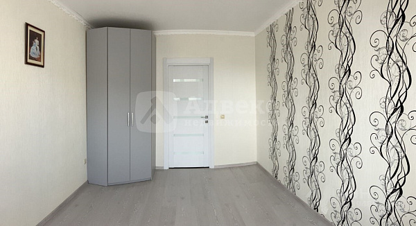 Квартира 3-комн., 72.5 м²