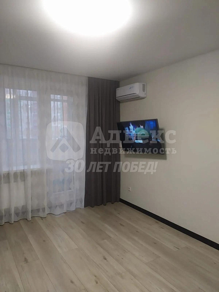 Квартира 2-комн., 67 м²