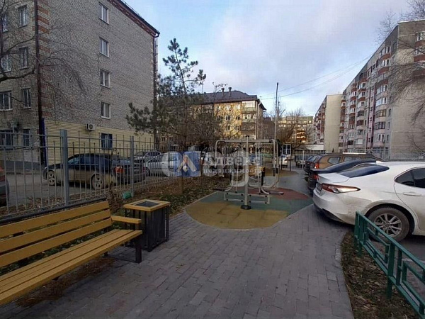 Квартира 4-комн., 104 м² Квартира 4-комн., 104 м²