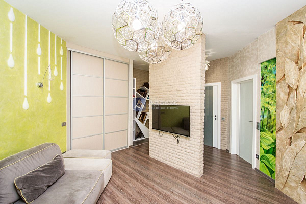 Квартира 3-комн., 119 м²