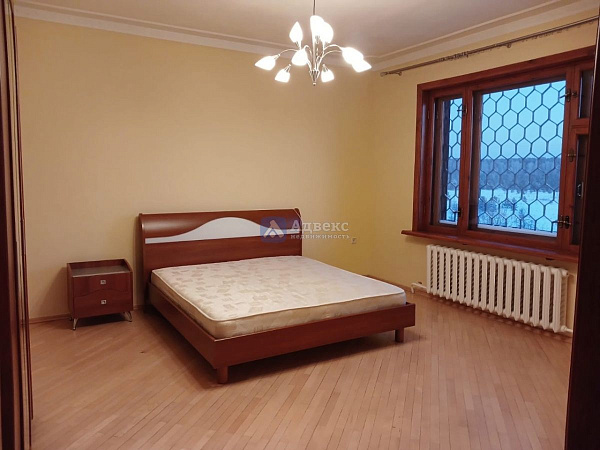 Коттедж 335 м² Коттедж 335 м²