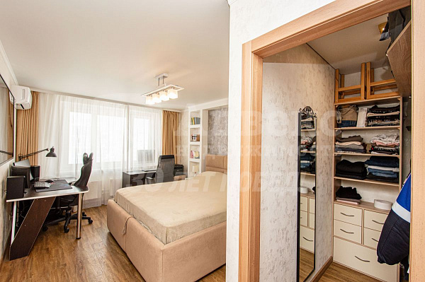 Квартира 2-комн., 67.7 м²