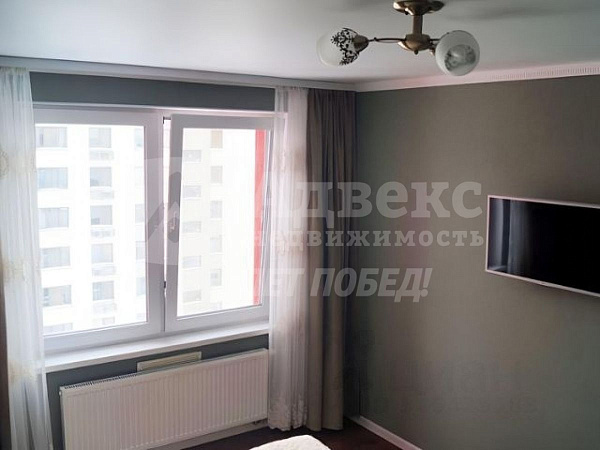Квартира 3-комн., 75 м²