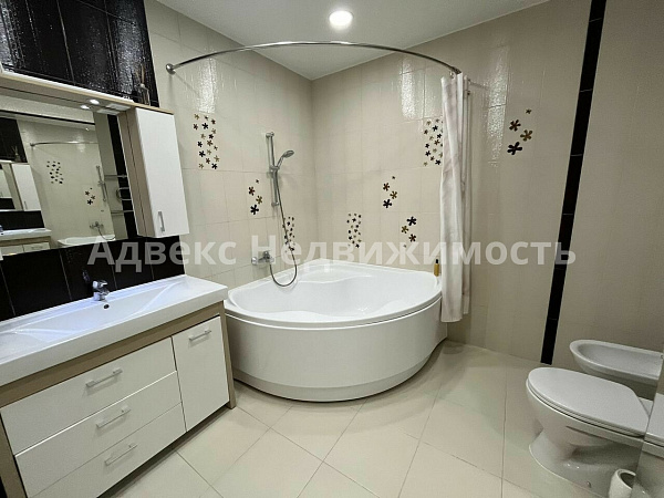 Квартира 3-комн., 108 м²