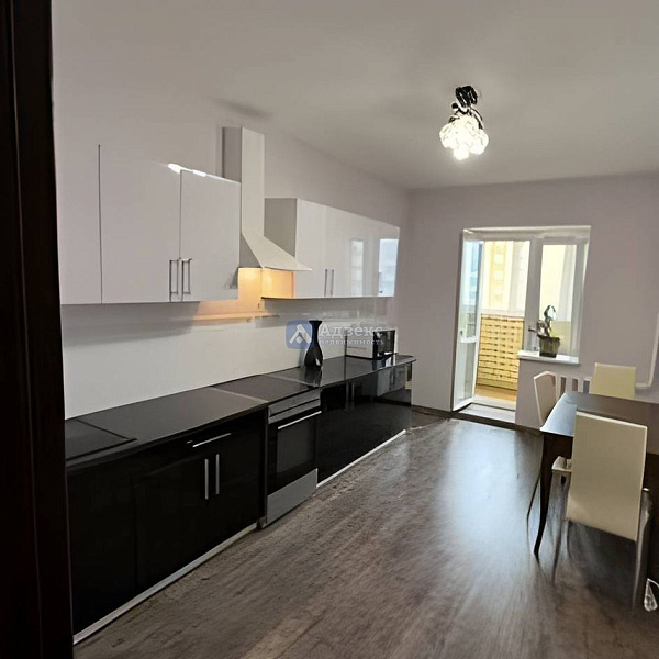 Квартира 2-комн., 64 м² Квартира 2-комн., 64 м²