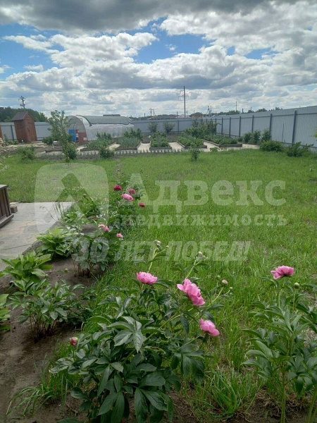 Коттедж 200 м²