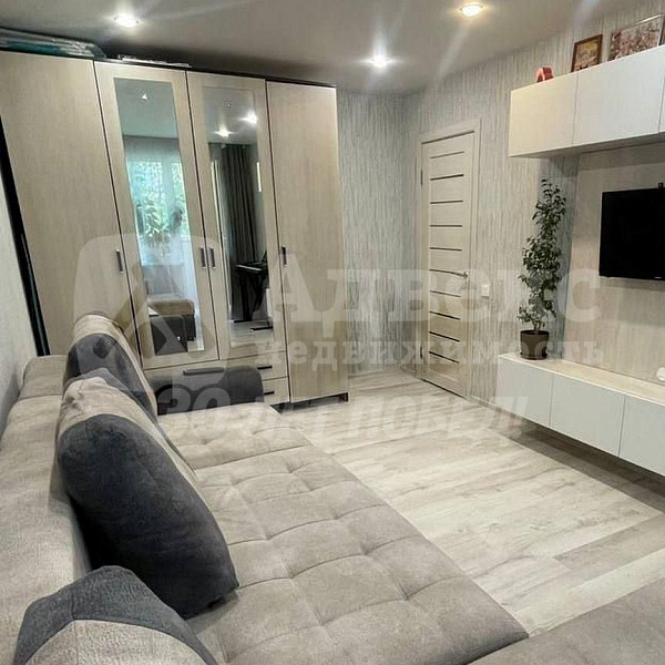 Квартира 2-комн., 43.3 м²