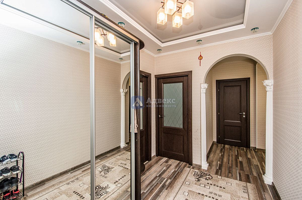 Квартира 2-комн., 66 м² Квартира 2-комн., 66 м²