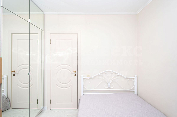 Квартира 3-комн., 75 м²