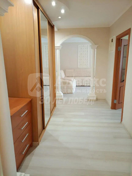 2-к квартира, 72 кв.м.