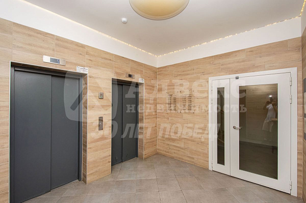 Квартира 3-комн., 75 м²
