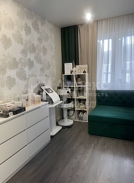 Квартира 3-комн., 56 м²