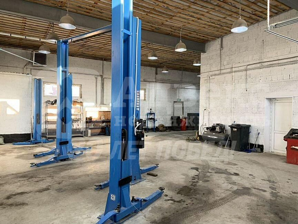 Бизнес-центр, 280 кв.м.