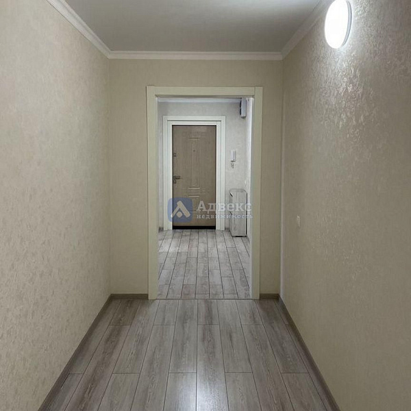 Квартира 3-комн., 92 м²