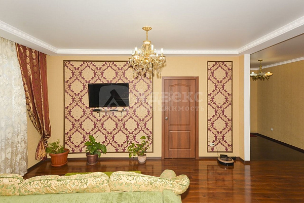 Квартира 3-комн., 90.1 м²