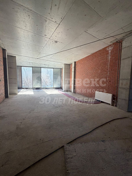 Офисные помещения 273.2 м²