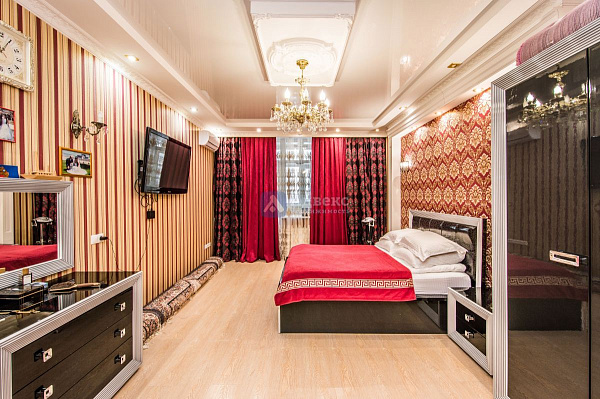 Квартира 3-комн., 129.4 м²
