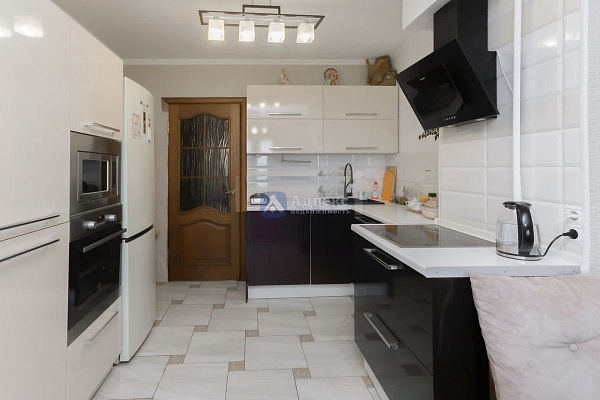Квартира 3-комн., 89.2 м² Квартира 3-комн., 89.2 м²