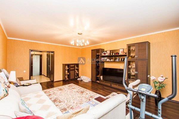 2-к квартира, 74 кв.м.