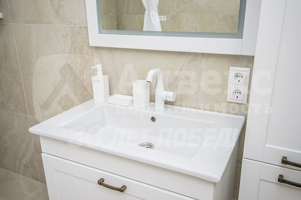 Коттедж 410 м²