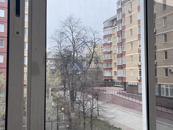 Квартира 2-комн., 92.7 м²