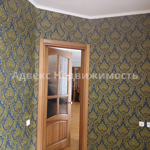 Квартира 3-комн., 92 м²