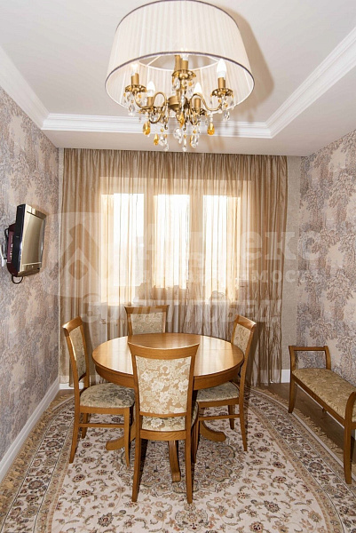 Квартира 3-комн., 105.4 м²