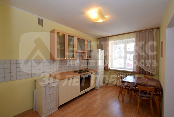 Квартира 3-комн., 101.3 м²