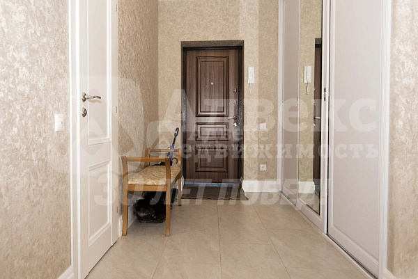 Квартира 3-комн., 105.4 м²