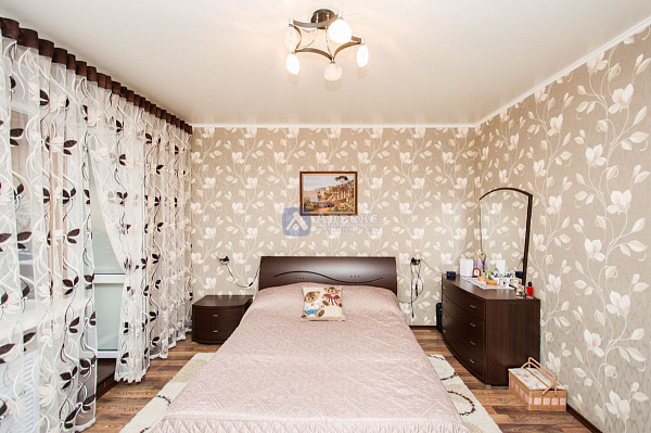 2-к квартира, 74 кв.м.