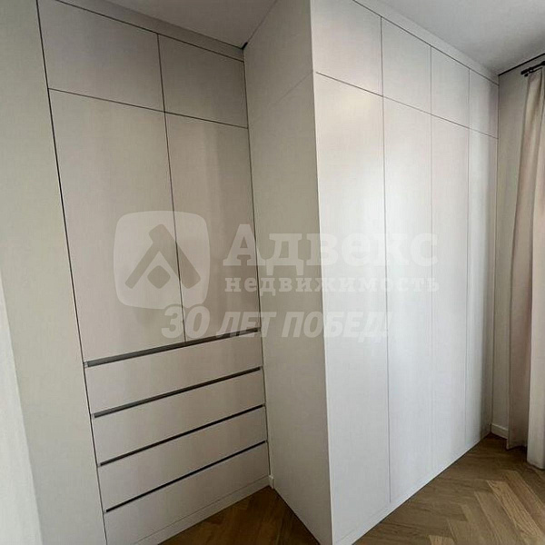 Квартира 2-комн., 82 м²