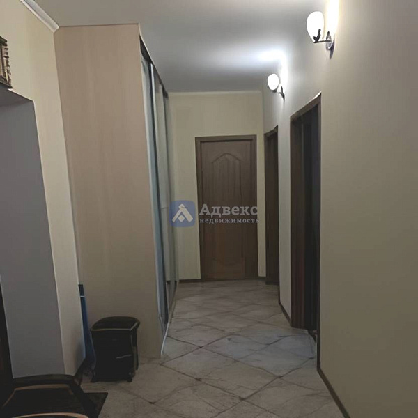 Квартира 2-комн., 76 м²