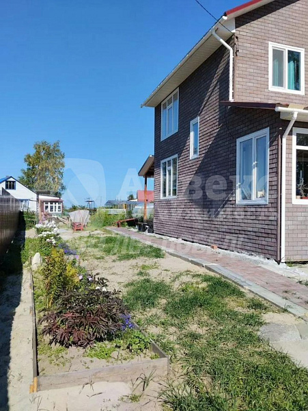 Коттедж 100 м²