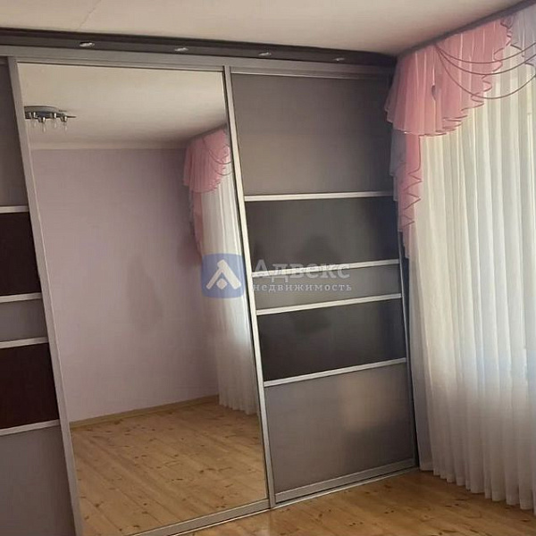 4-к квартира, 104 кв.м.