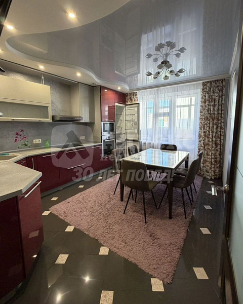 3-к квартира, 90 кв.м.