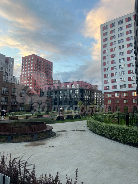 Квартира 2-комн., 65 м²