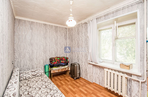 Квартира 3-комн., 50.5 м²