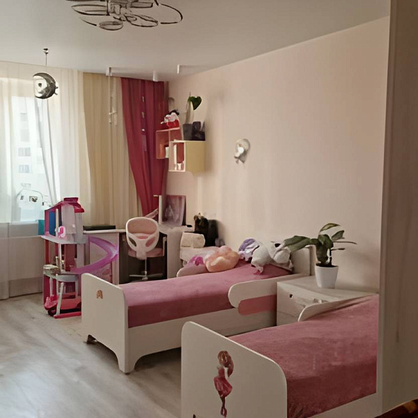 Квартира 4-комн., 128 м²