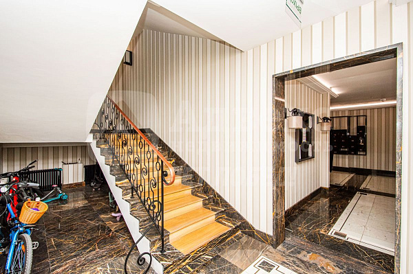 Квартира 3-комн., 110.6 м²