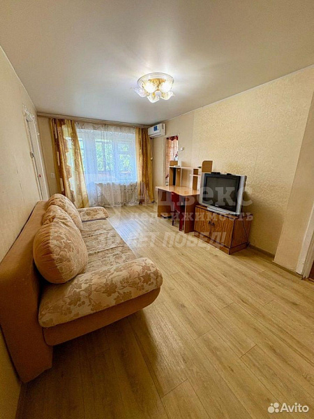 2-к квартира, 44 кв.м.