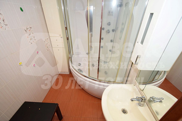 Квартира 3-комн., 91 м²