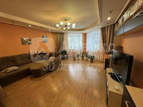 2-к квартира, 83 кв.м.